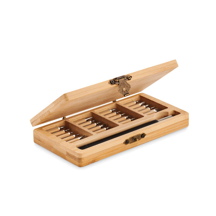 24 piece tool set               Couleur:Bois